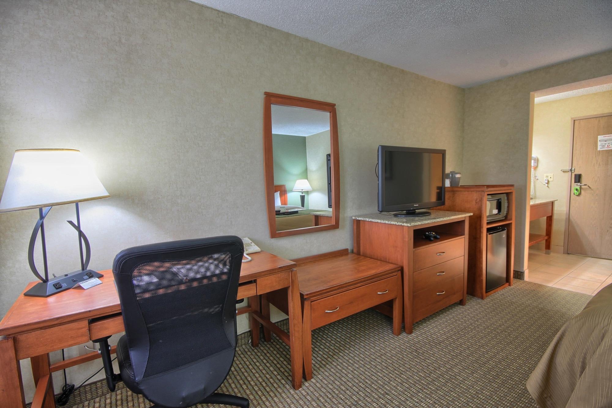 Comfort Inn Near Greenfield Village Dearborn Εξωτερικό φωτογραφία
