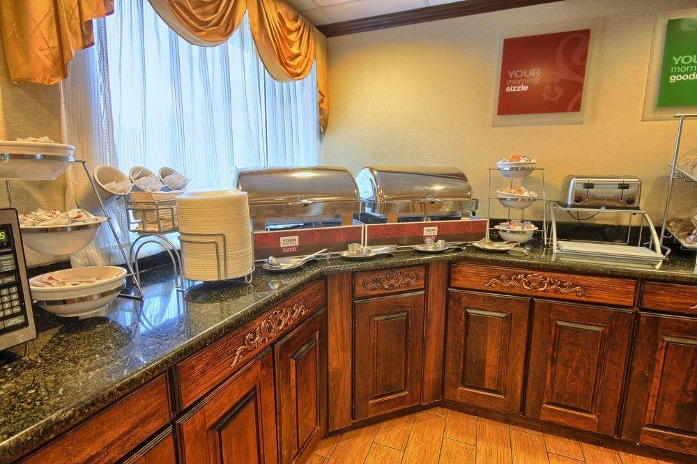Comfort Inn Near Greenfield Village Dearborn Εξωτερικό φωτογραφία